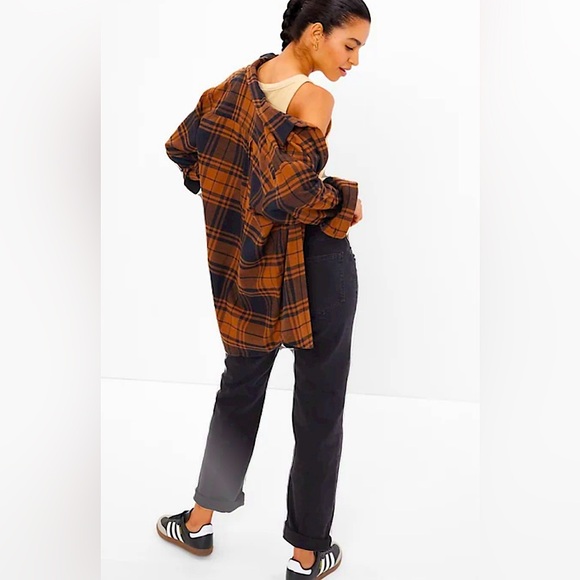 NWOT Gap Oversized Plaid Flannel Button Down - Picture 12 of 12
